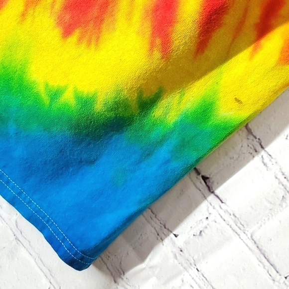 Y2K Santa Cruz Skateboards Speed Wheels Screaming Hand Vibrant Tie-Dye Mens Sm - Picture 10 of 16